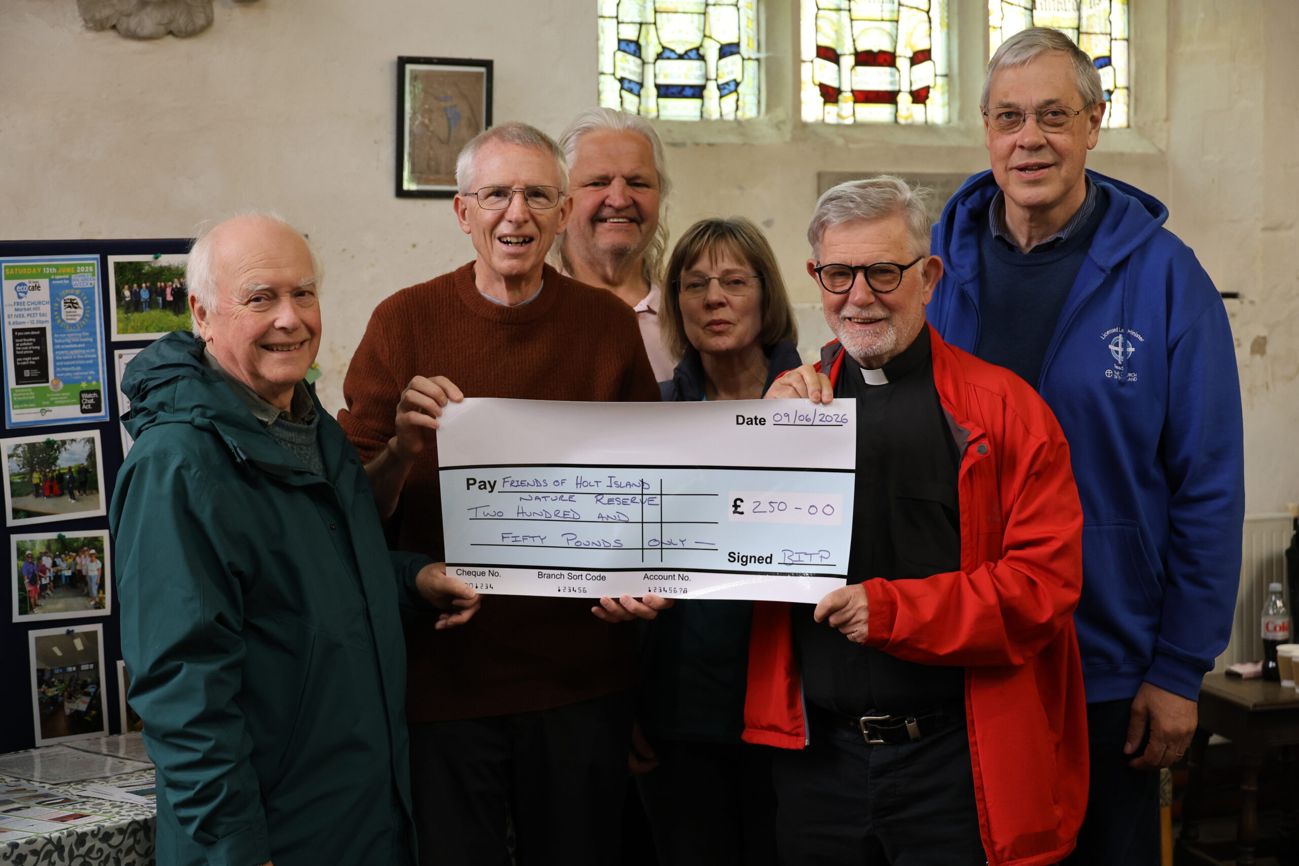 Photo of cheque presentation